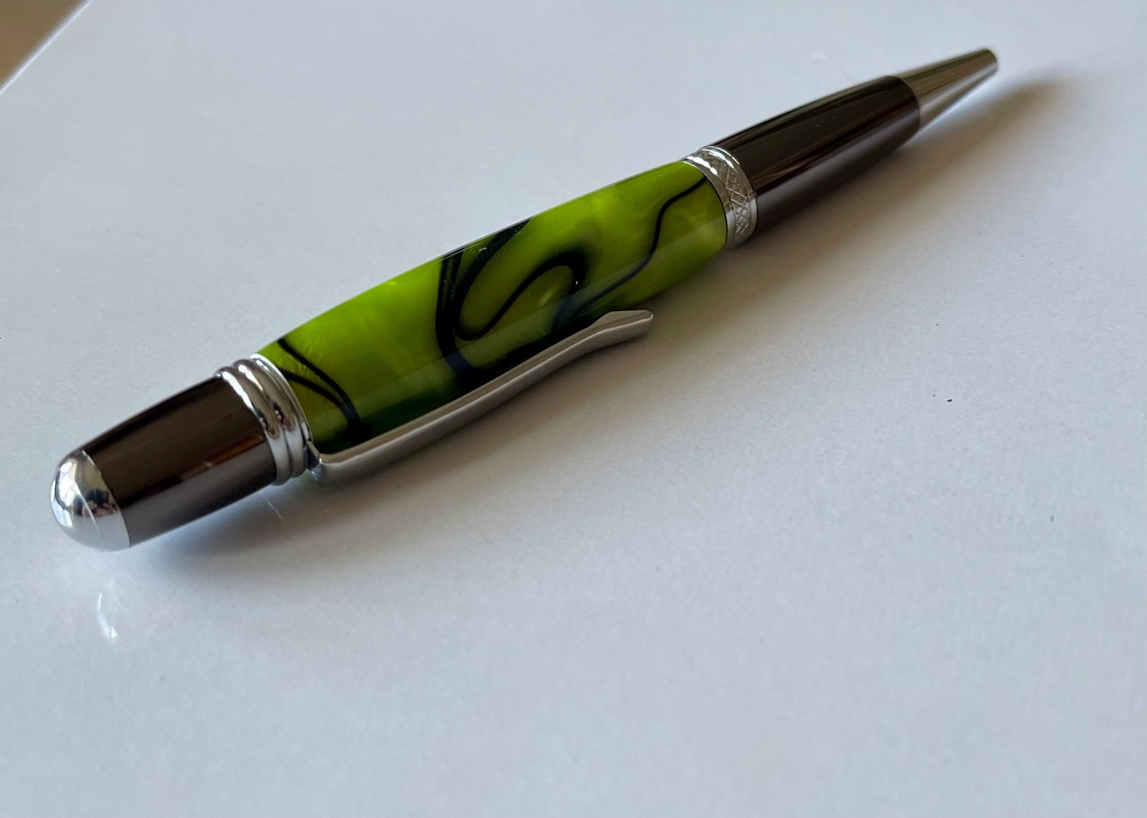 Sierra Twist Ballpoint Pen – Toxic Green & Black Swirl