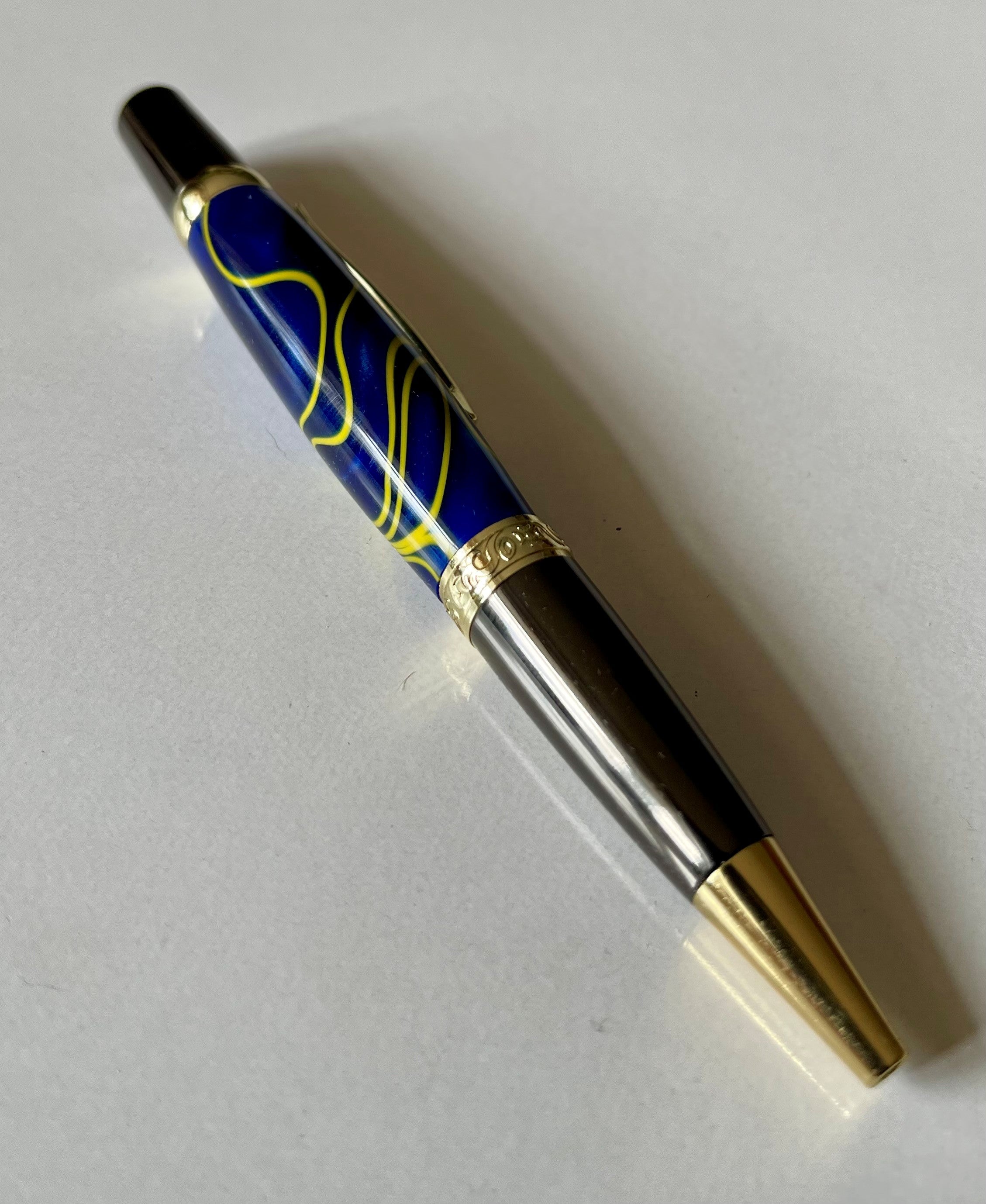 Sierra Twist Ballpoint Pen – Dark Blue & Yellow Swirl