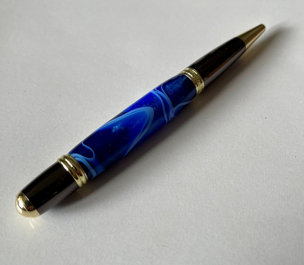 Sierra Twist Ballpoint Pen – Multi-Blue Swirl with Gold Coloured Fittings